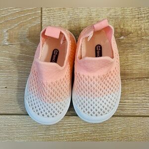 🔥3/$18🔥 NWOT Toddler shoes size 4 Girl Pink Slip-On Shoes
